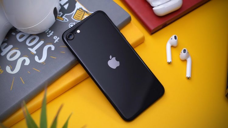 Harga iPhone SE