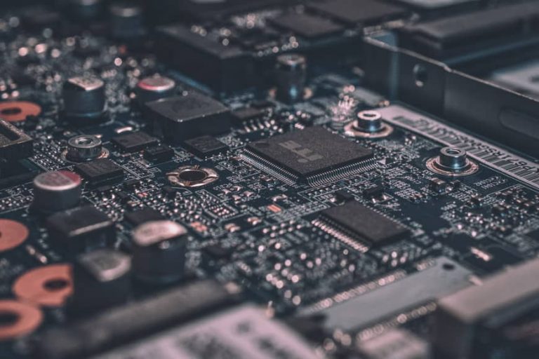 Perbedaan Processor Intel dan AMD