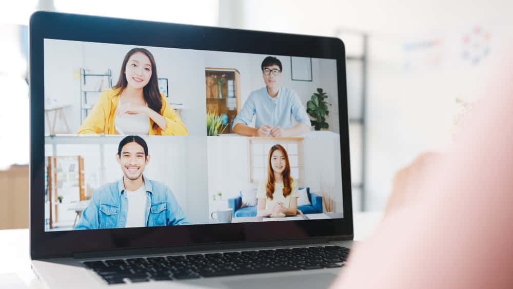 Perbedaan Webinar dan Meeting Online