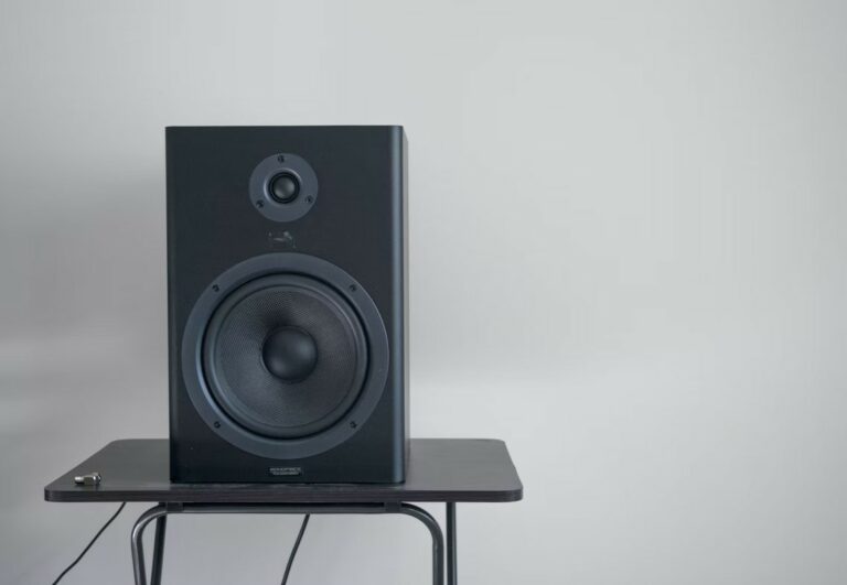 Speaker aktif terbaik