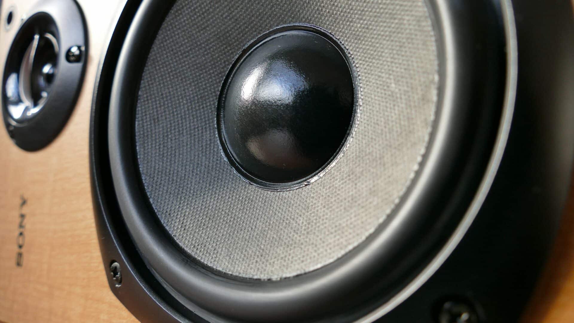 speaker karaoke terbaik