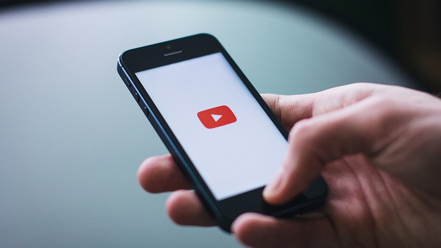 Tutorial Buka Youtube Sambil Buka Aplikasi Lain di Android